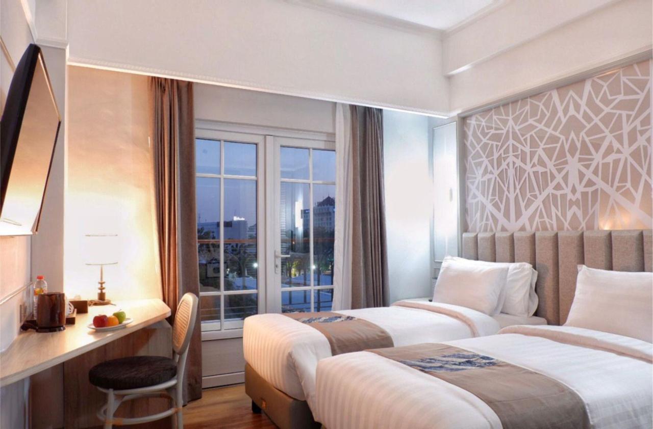 Solia Hotel Yosodipuro Surakarta  Exterior photo